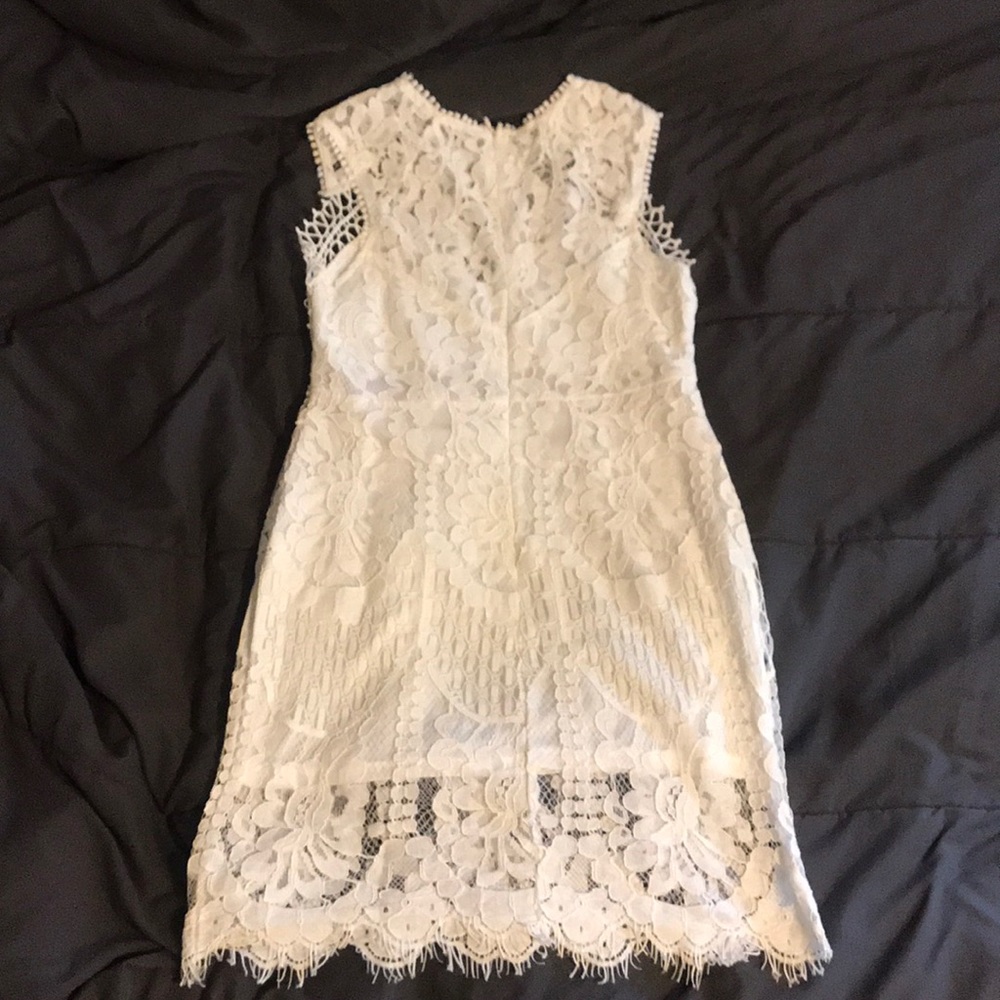 Dress - Picture 4 of 6